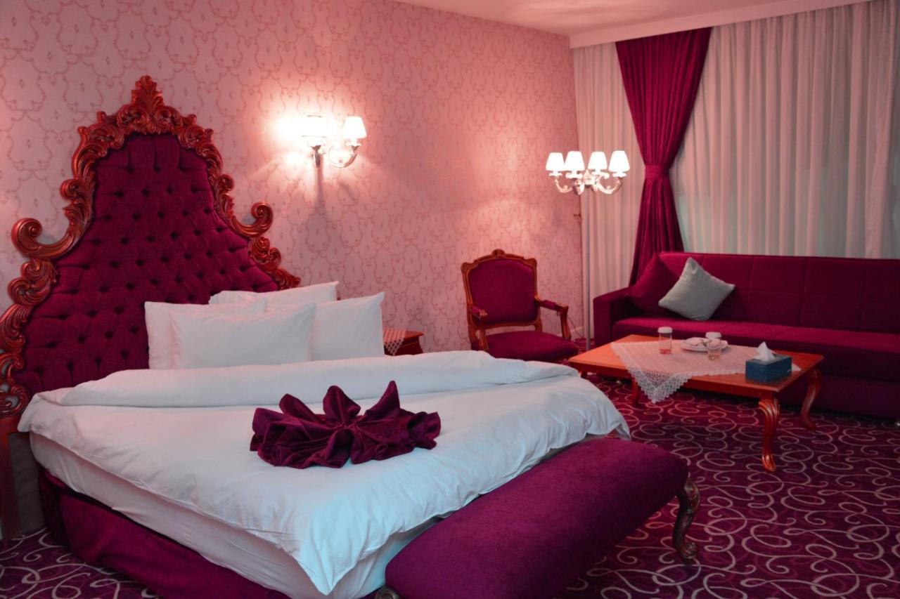 Deluxe Hotel Ganja Esterno foto