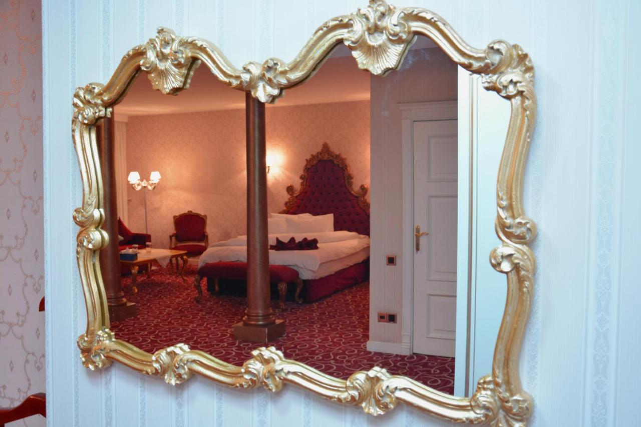Deluxe Hotel Ganja Esterno foto