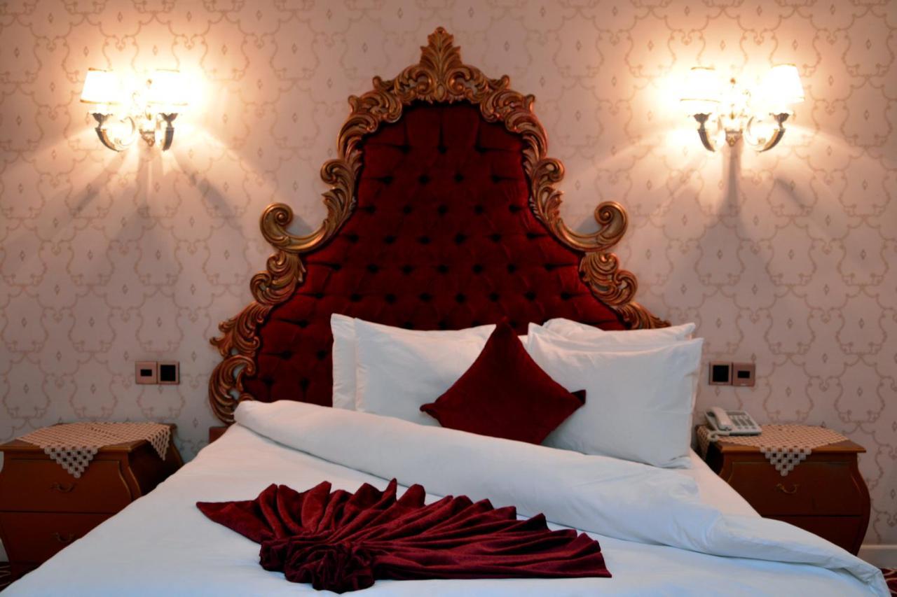 Deluxe Hotel Ganja Esterno foto