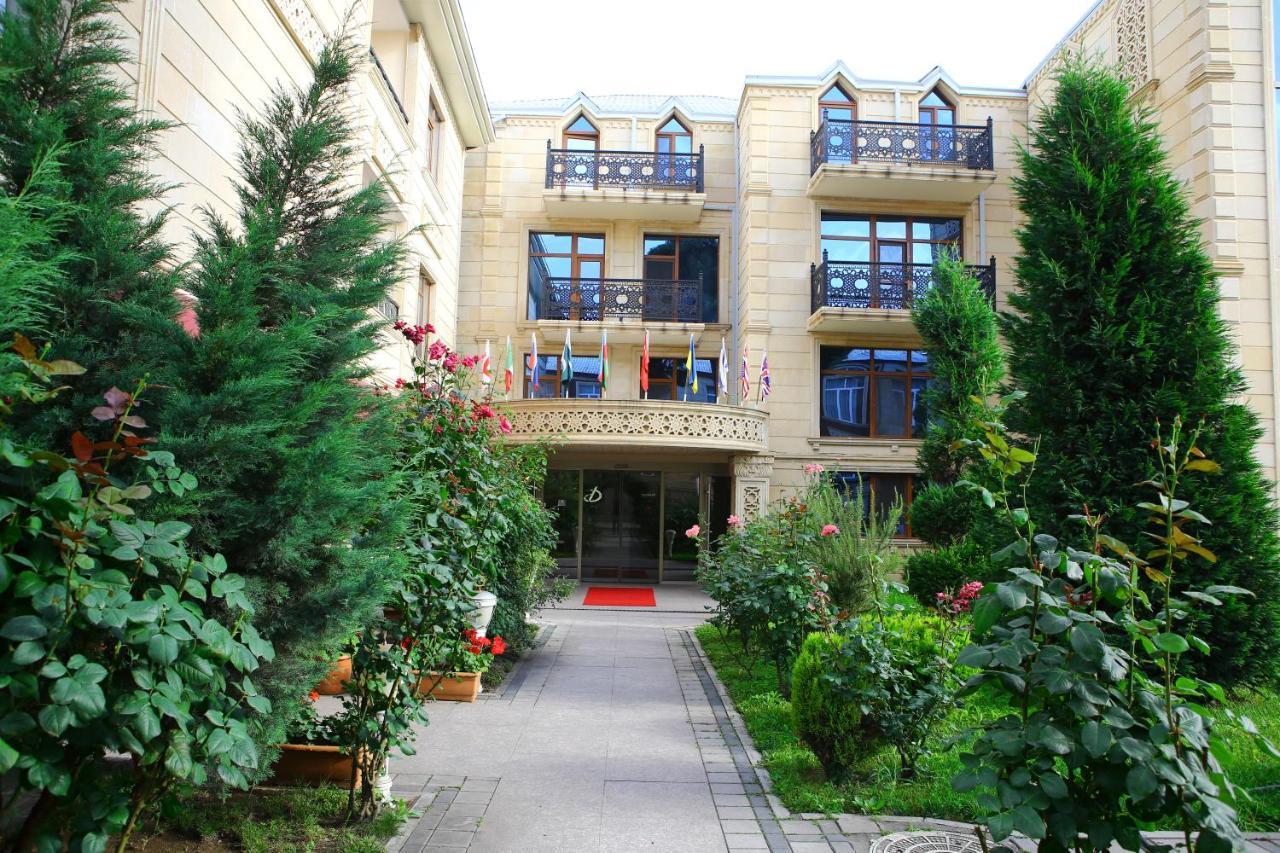 Deluxe Hotel Ganja Esterno foto